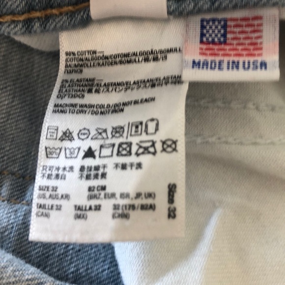 American Apparel Cropped Light Wash Mom Jeans - Picture 6 of 8